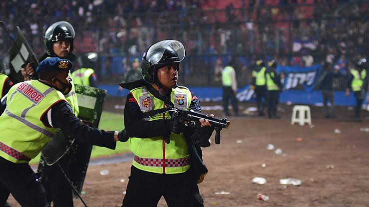 Polisi Baik, Sepak Bola Indonesia Baik
Selamat  #HariBhayangkara2024