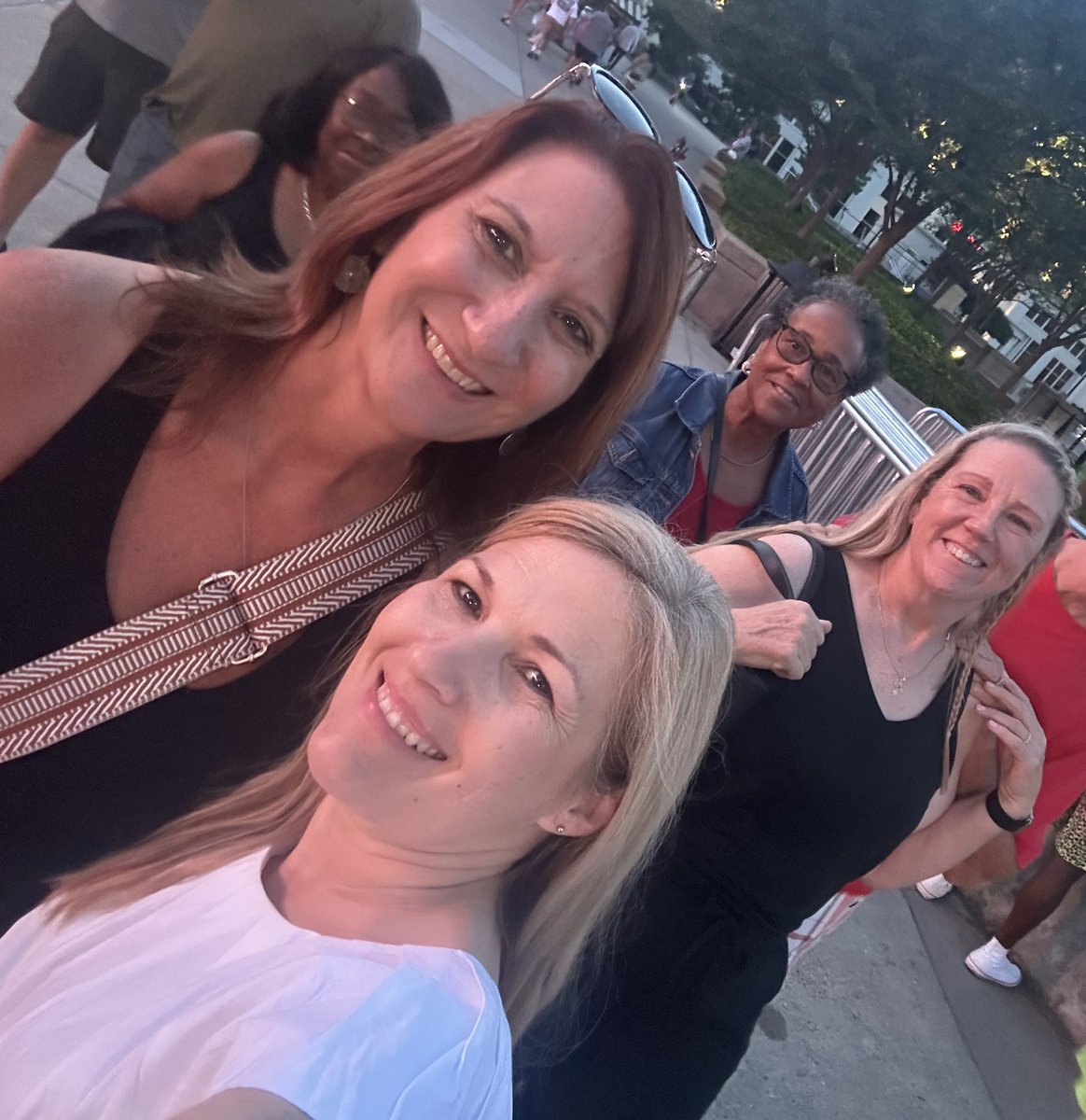 2011acnp's tweet image. What a great week at the annual AANP conference in Nashville! Networking, learning meeting new friends and reconnecting with friends from years past. #AANP2024 #AANP_News