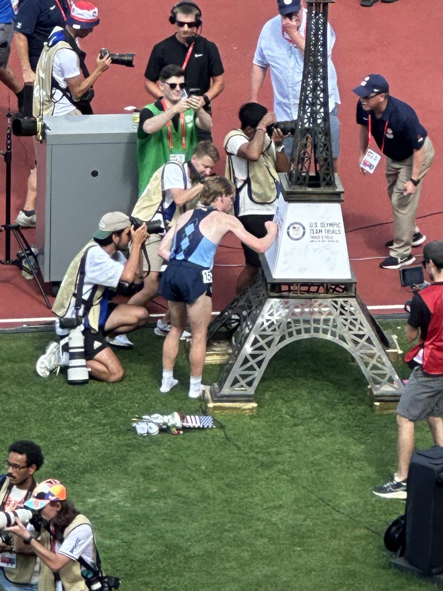 Mac Fleet tweet media