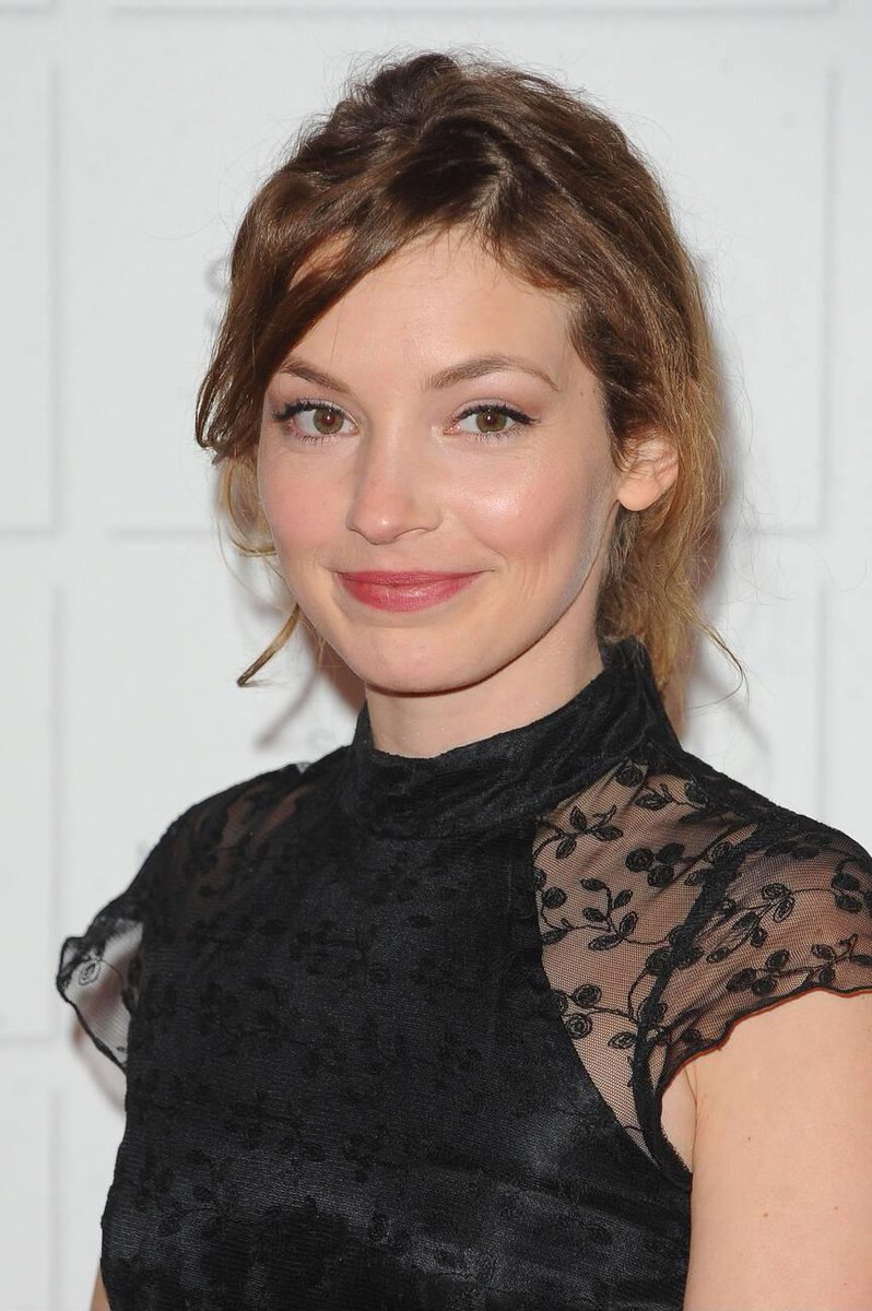 Perdita Weekly tweet media