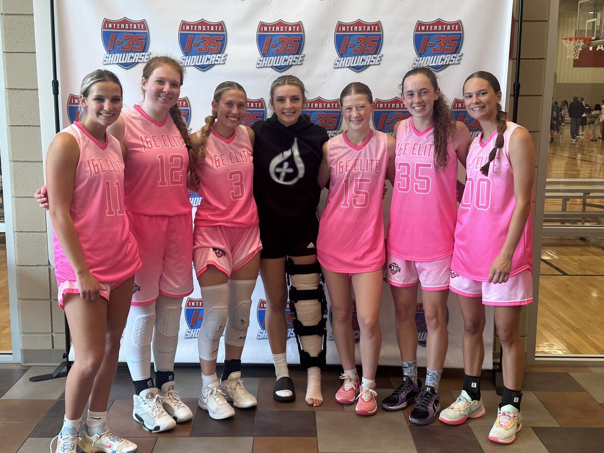 J&E Elite (@je_elite_) on Twitter photo This one was for <a href="/SophieSarratt/">Sophie Sarratt</a>
Our 17u group went 4-0 and won the Chicago Sky Division at the <a href="/I35Showcase_GBB/">I-35 Showcase GBB</a>.
Our 14u groups continue to get better! Their improvement is massive! This one was for <a href="/SophieSarratt/">Sophie Sarratt</a>
Our 17u group went 4-0 and won the Chicago Sky Division at the <a href="/I35Showcase_GBB/">I-35 Showcase GBB</a>.
Our 14u groups continue to get better! Their improvement is massive!