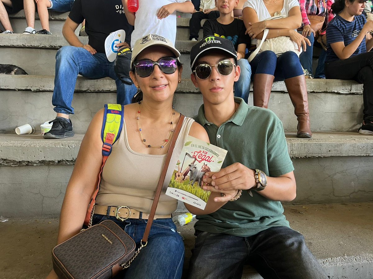 GobMeta's tweet image. Propios y visitantes disfrutan #ALoLegal de la mejor feria agroindustrial de la Orinoquía #ExpoMalocas. Conoce las estampillas autorizadas por el departamento del Meta y las características que debe tener un cigarrillo legal y ¡pásala mejor! 🤠
#Todoscontraelcontrabando