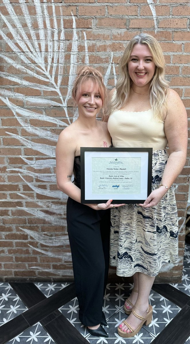 Katie Weigartz tweet media