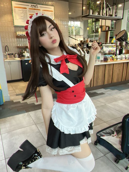 Machi! Just filmed a lot of cute promotional stuff for my manga Sunshine Cafe ☀️ https://t.co/UGOB8J