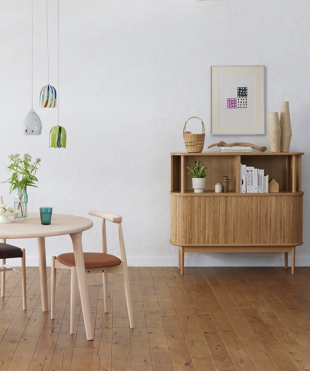 コンパクトリビングフェアは7月7日まで🍀

リビングにぴったりのコンパクトソファや、コージーコーナーを彩るチェアを始めとした家具、デザイン性と機能性を兼ね備えた収納家具など、限られた空間でもレイアウトできるアイテムがたくさん✨
idc-otsuka.jp/fair/compact_l…