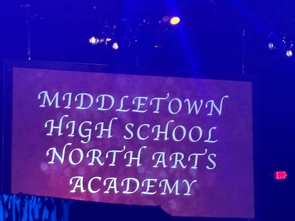 Tara Mahoney tweet media