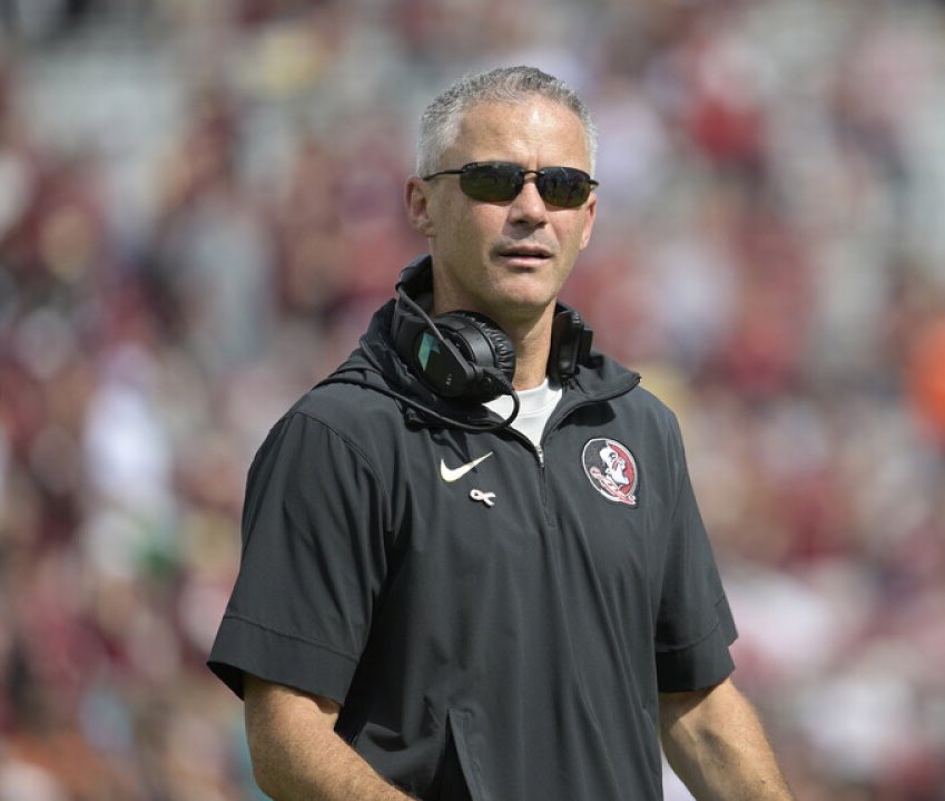 Jaythealbum's tweet image. Less than a year ago ppl were saying the snub was gonna hurt our recruiting. They aren’t familiar with Norvell. Norvell thrive off adversity lol. Nahh seriously the way Norvell #respond to adversity should be studied 🤣🤣🤣 My Coach!! 🔥🔥