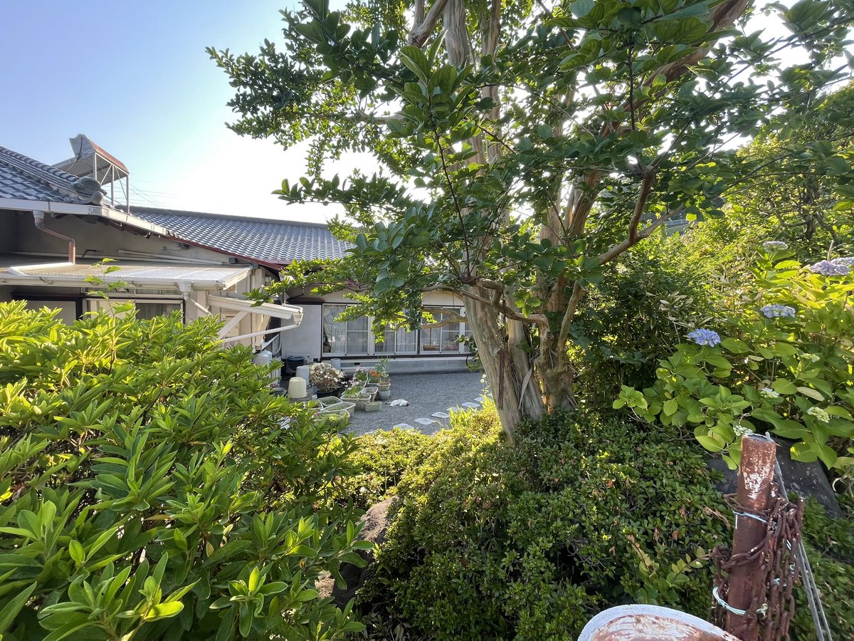 kaidenin's tweet photo. 7月のペット火葬のお休みは月前半の平日友引の3日（水）8日（月）になりますのでよろしくお願いします https://t.co/PNaK7YeLXv