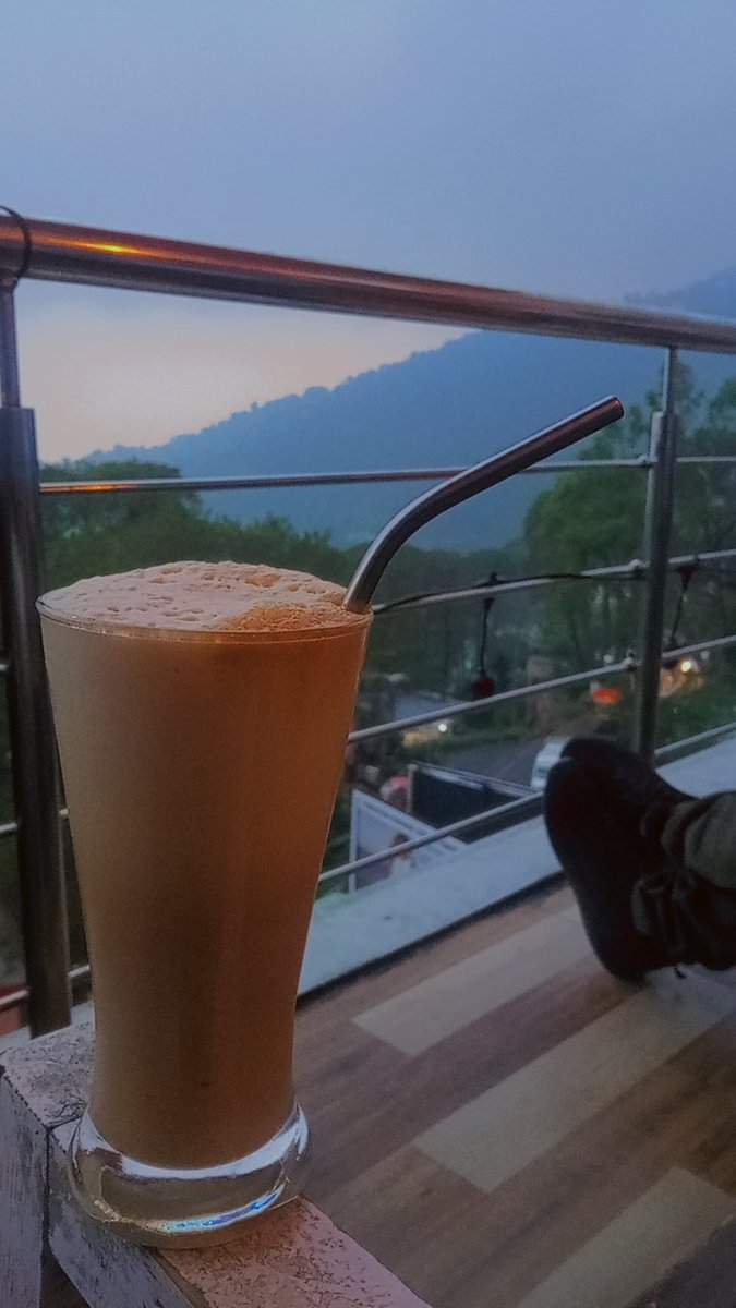 StockTalk007's tweet photo. Heaven Touch 🤌⛰️✨ https://t.co/BtHnIiuCT1