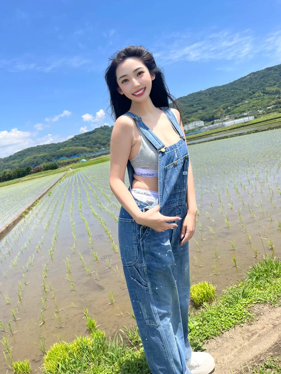 おはりん～🔖
Calvin klein×オーバーオール好き？🤔 https://t.co/qP4HG63UVR