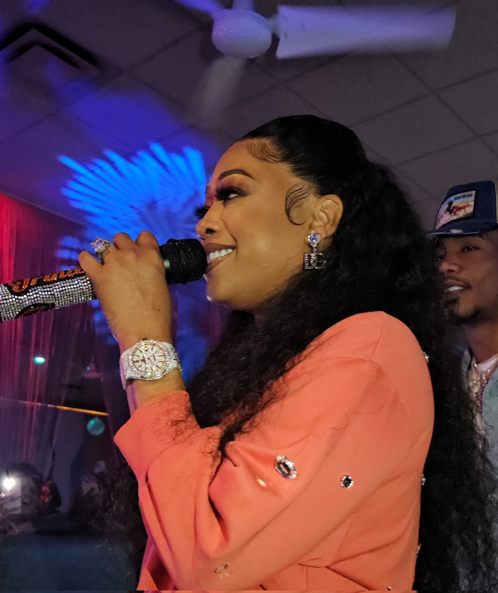 The Queen <a href="/TRINArockstarr/">TRINA</a> 😍 shut Duval county down last night!! 💎👑  

#stillthebaddest #trinarockstarr #trina #thebaddest #dabaddest #diamondprincess #queenofmiami #loveandhiphopmiami #loveandhiphop #ROCKSTARR #jacksonville #jville #Duval #duuuval #florida #FL #jaxfl