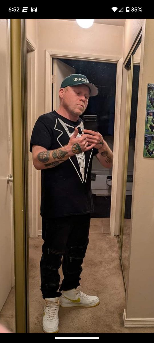 Where is the party? I'm ready 🤣🤣🤣