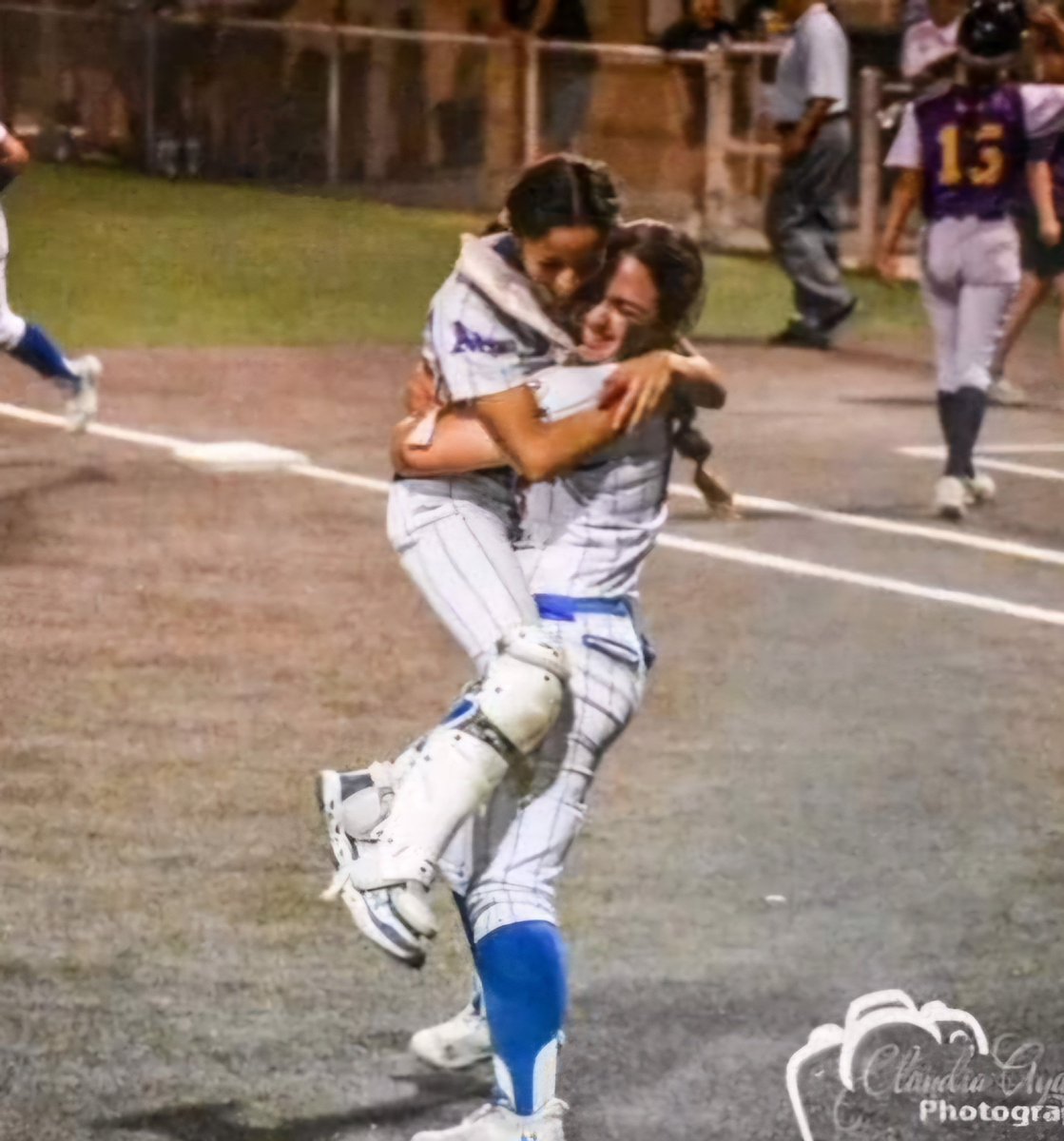 Who's ready for this again? Jackie and Mia reuniting in Texarkana! Mia decided to finish her softball career at Texas A&amp;M- Texarkana to pursue her nursing degree and play the game she loves! Lots of hard work ahead, but no one better to do it! 
 LET'S GO BABY! GOD IS GOOD! 

#PPC