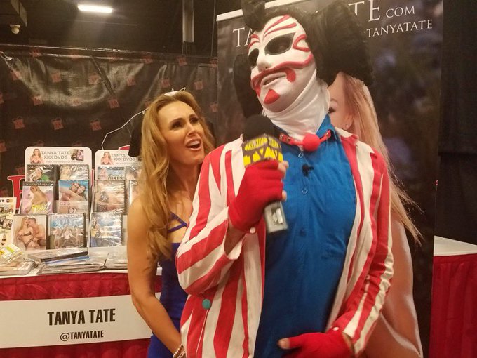 Fun memories from Exxxotica oh Sgt Kabukiman you will be missed @DougSakmann 💔 RIP Doug Sakmann 💔 @Troma_Team<a href="/tag/femdom"class="tags"><span>#femdom</span></a><a href="/tag/humiliation"class="tags"><span>#humiliation</span></a><a href="/tag/sph"class="tags"><span>#sph</span></a>