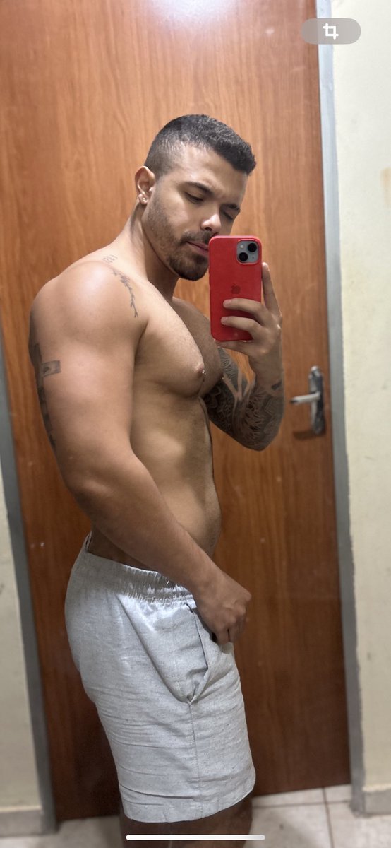 ursinNovin tweet media