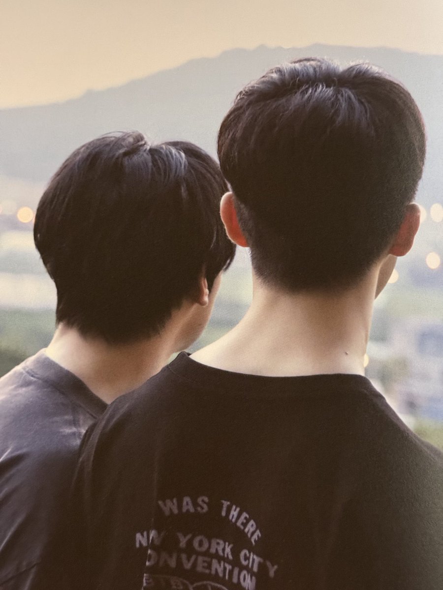 ୨୧ ₊ ׁ 🩰 shine ᐠ.. ꕤ tweet media