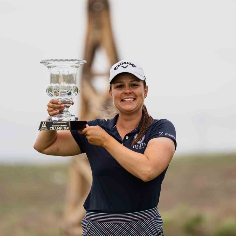 EpsonTour's tweet photo. Add another first-time Epson Tour champion to the list with Kathleen Scavo winning the #DreamFirstCC π
Recap of the final round and six-hole playoff β¬οΈ