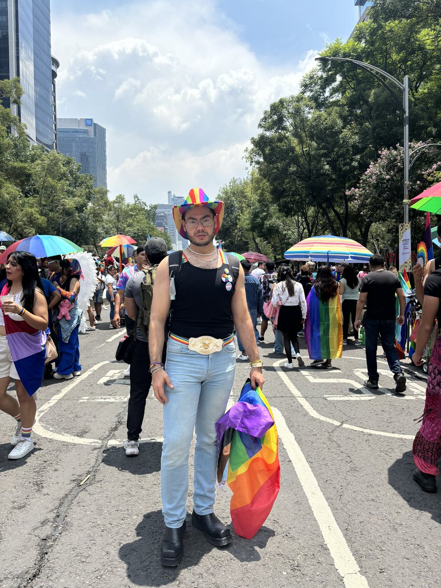 ppbert's tweet image. Pride 2024 #pride🌈  🌈#pride2024 🌈 #loveislove🌈  #gayboy 🌈🌈 #gaycdmx  🌈#lgbtttiq🌈 #lesbiana 🌈 #gay 🌈 #bisexual🌈 #transexual 🌈#transgenero 🌈 #travesti 🌈 #intersexual 🌈 #queer #diversidadsexualydegenero