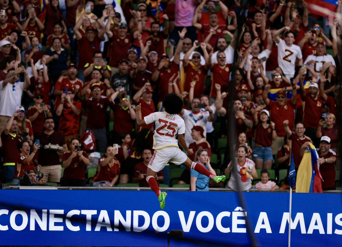 FVF_Oficial's tweet photo. La Vinotinto golea y clasifica líder de grupo en la CONMEBOL Copa América 2024 

🔗 https://t.co/ytKapVtEpx https://t.co/5OS32Fl6QG