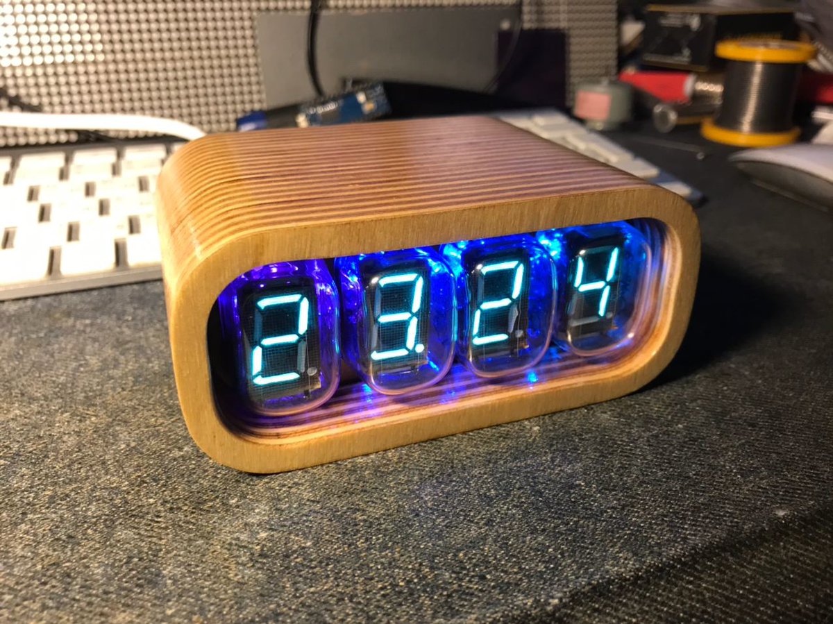 Elecrow1's tweet image. This watch, powered by the #ESP8266, features NTP protocol time synchronization and browser-based clock management. It utilizes a PT6311B driver for dynamic indicator control and brightness adjustment.
-Credits to the #Elecrow Project Community. More info 👇…