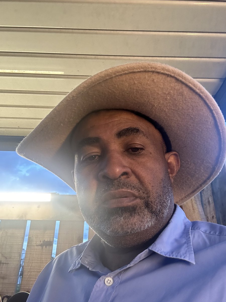 LEFHOENIX's tweet image. Je suis le Fhoenix, je renais toujours de mes cendres!