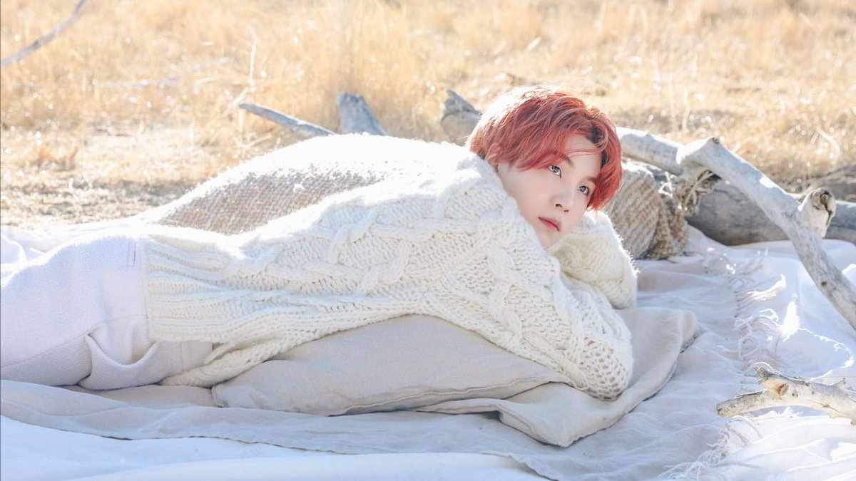 milfyoonie's tweet photo. baby's just waiting for alpha to arrive to the nest he made 🥺 https://t.co/lkHE5vhkGZ