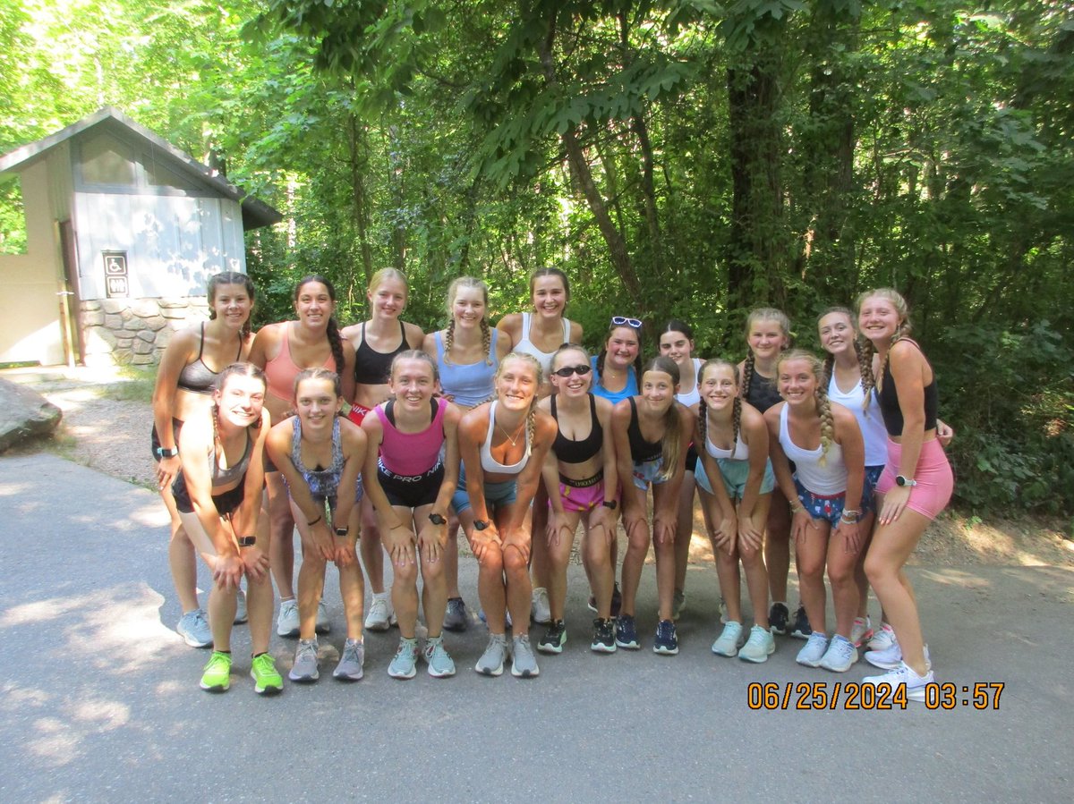 Turpin Girls Track & Field & XC tweet media