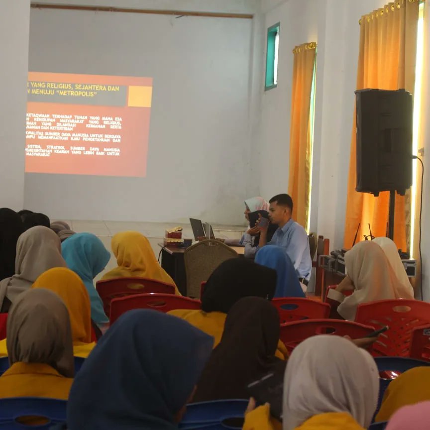 IhsanMaro's tweet photo. Dialog Kader Pemimpin (Bacalon Bupati &amp; Wakil Bupati) Kepulauan Selayar 2024 di Kampus ITSBM Selayar, 29 Juni 2024.
@TVMuhammadiyah 
@itsbm_selayar 
@Selayarnews https://t.co/otIsw7zUnv