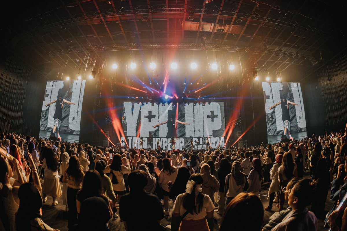 syok_malaysia's tweet photo. Last night was incredible ‼️ Still buzzing from the concert—B.I’s performance was absolutely mind-blowing! 😮‍💨🔥 @shxx131bi131 @hitzdotmy 

#BIOnSYOK #BI #HYPEUPInKL #BI_2024HYPEUPInKL #BI_2024HYPEUP #HANBIN #ID https://t.co/0a3tMX1ovD