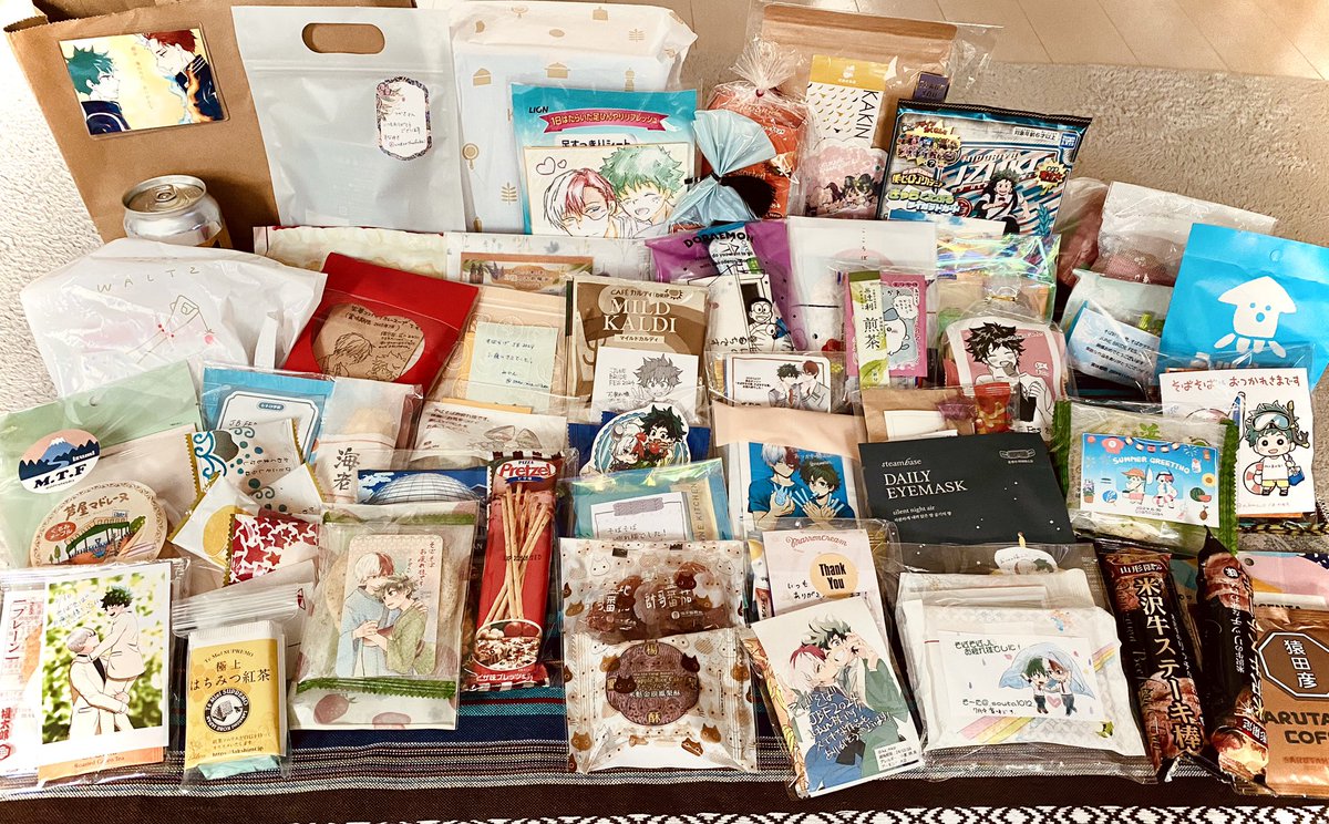 「荷物届いて差し入れとお手紙受け取りました私がスペース不在時に売り子さんにお渡しく」|つかさ🍺のイラスト
