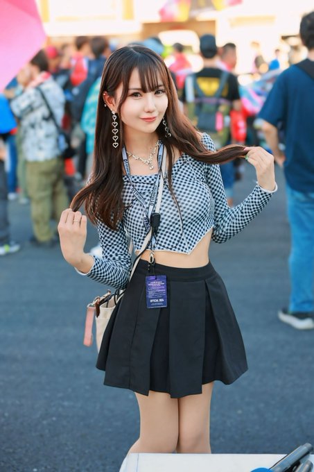 Twitterのコスプレ画像2