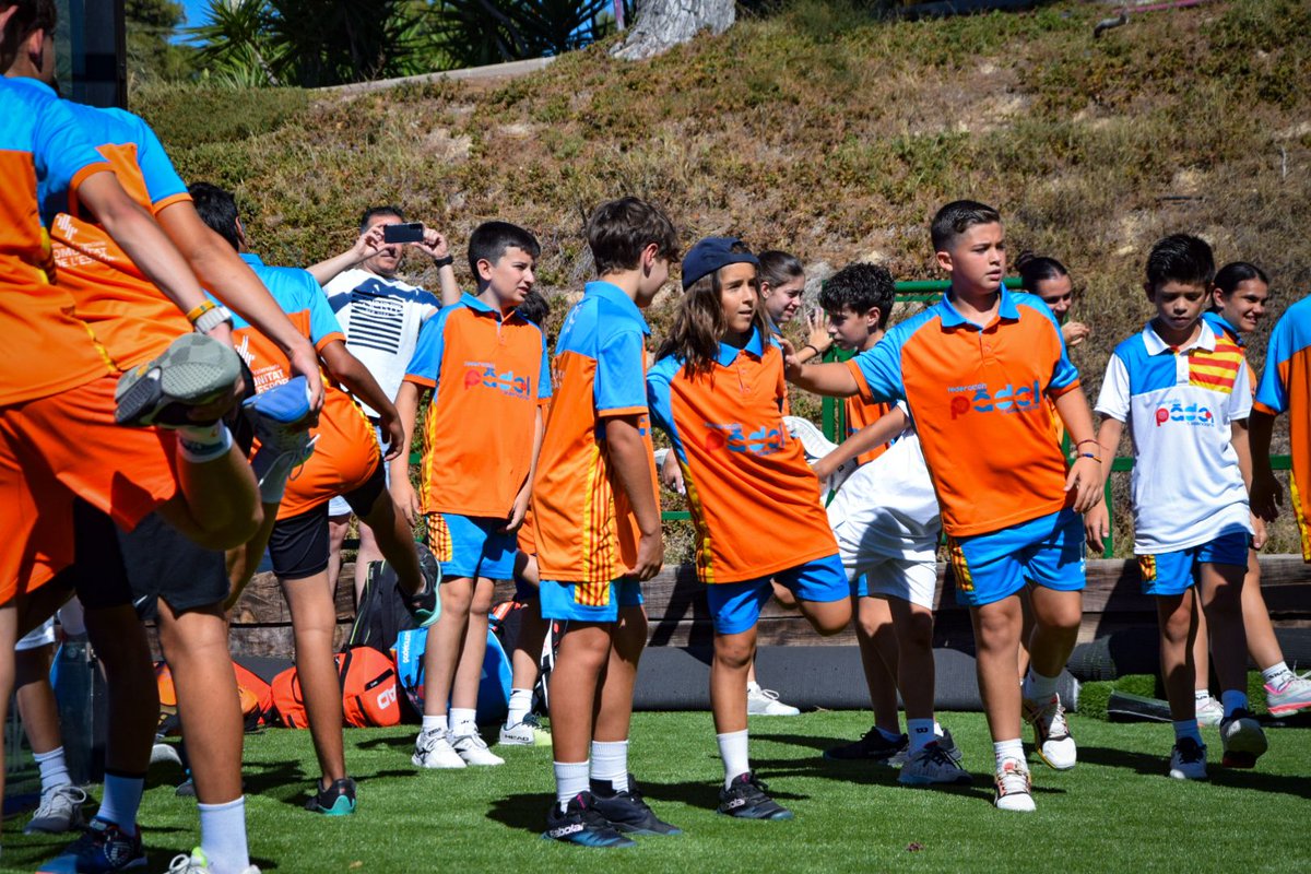 Lo bien que lo pasamos el pasado sábado...😍

#PadelCV #MenoresPadelCV