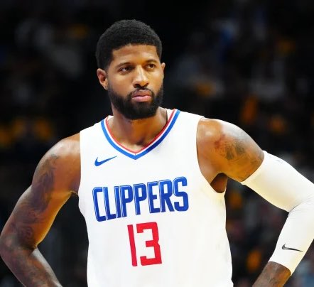 🔴  OFICIAL: PAUL GEORGE A PHILLY

Paul George toma rumbo a Philadelphia tras firmar un contrato de 212 MILLONES por 4 años con los 76Ers

👉 George se suma así a Embiid y Maxey para conformar el Big 3 the los 76Ers

#NBA #NBAFreeAgency