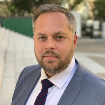 Congratulations to Dr Leon Schreiber, Paul Roos Gimnasium class of 2006, being named Minister of Home Affairs in the National Cabinet! #ProudlyStellenbosch