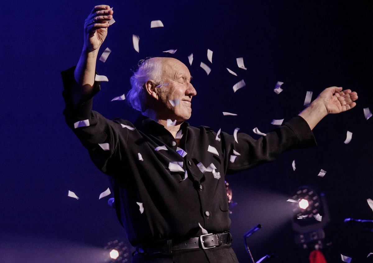 LAATSTE KAARTEN! De allerlaatste kaarten voor Herman van Veen’s - Een Klein Concert op 3 september  zijn nog verkrijgbaar via onze website. Ga naar theaterspeelhuis.nl voor meer informatie en kaarten 🎟️🏃

#hermanvanveen #hetspeelhuis #60jaaropdeplanken #theater #helmond