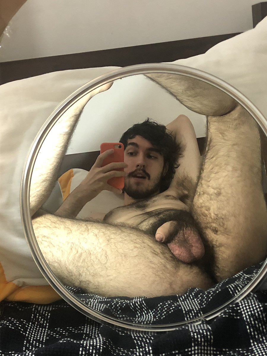 Your favorite virtual boyfriend 🙃