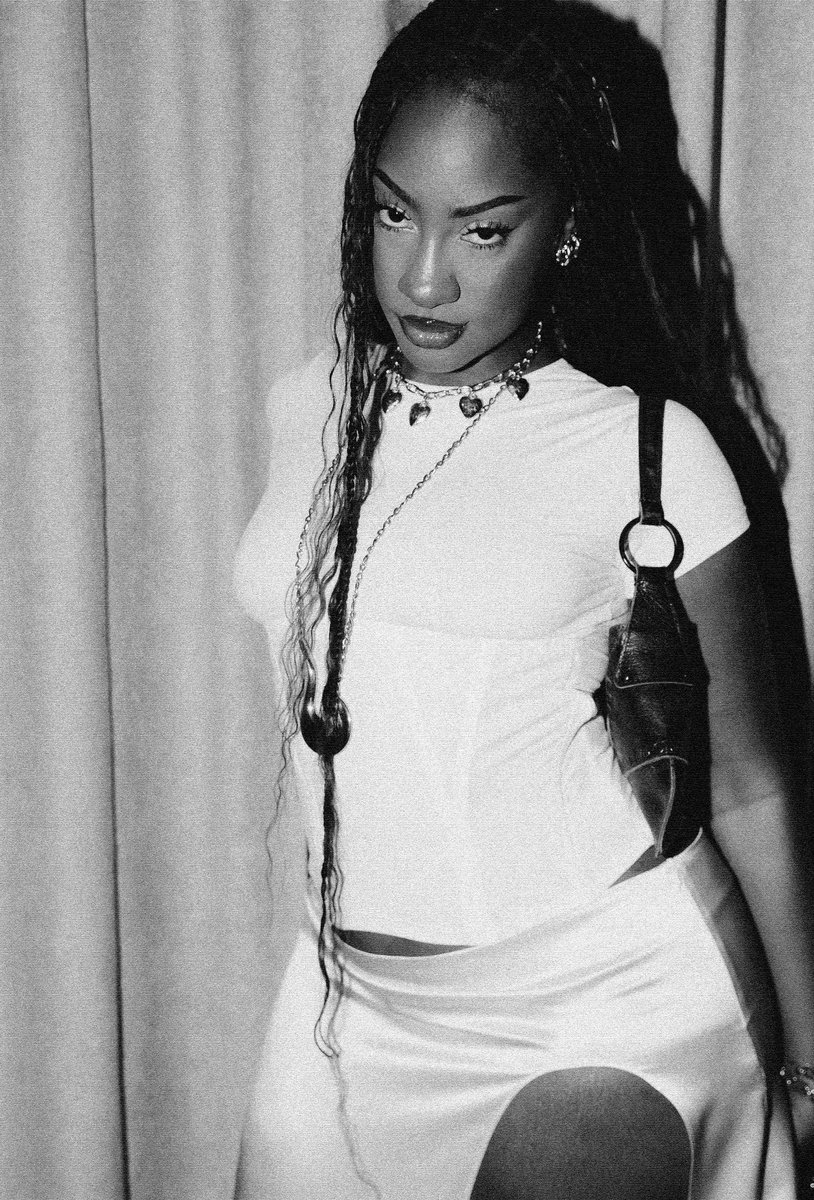 TemsSource's tweet image. Tems wins the “Dr. Bobby Jones Best Gospel/Inspirational” Award for “Me &amp;amp; U”.

-She’s now a 4 Times BET Award Winner😇🤯