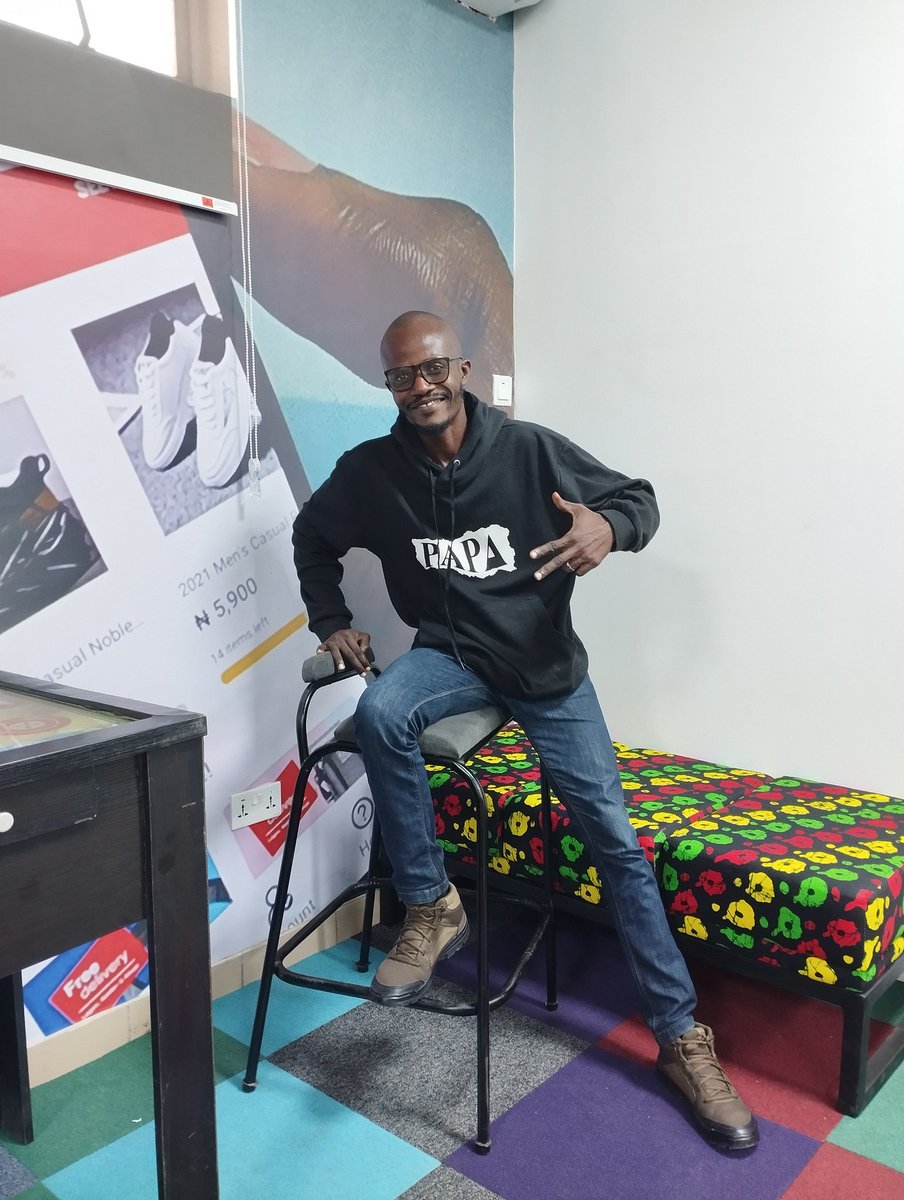 james_agbaje01's tweet image. To everyone out there looking for a job, here is my prayer for you:

May you be connected to that life-changing job opportunity that will trigger those who have written you off  to congratulate you this month.

Happy New Month!

#July