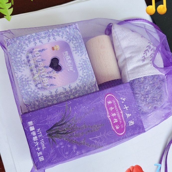 abduweli_ayup's tweet photo. Gift is ready.  Lavender is a full-bodied steam-distilled oil from the flowering tops of the Lavender plant. Known for its many uses, Lavender essential oil is world renowned as one of the world’s most popular and versatile oils, and for good reason! https://t.co/jXGTMv9nXx