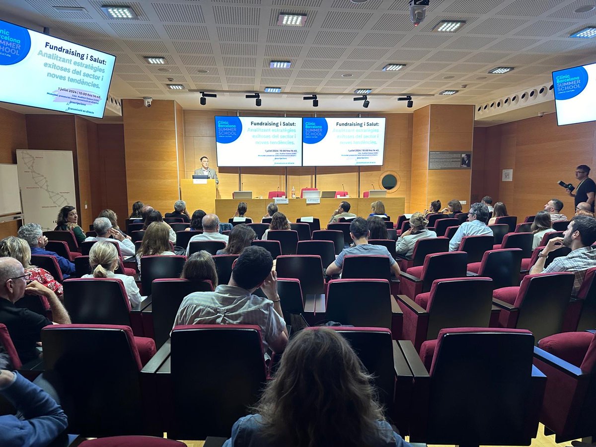 Hospital Clínic (@hospitalclinic) on Twitter photo 📢 Comença la 7a edició de la #SummerSchoolCLÍNIC, amb les sessions sobre Fundraising i salut i els "Hot topics" en experiència del pacient.
🤝 La Summer School la impulsen el #CLÍNIC i la Fundació <a href="/vilacasas/">Fundació Vila Casas</a>.
➕ info 👉 i.mtr.cool/skelgttthg 📢 Comença la 7a edició de la #SummerSchoolCLÍNIC, amb les sessions sobre Fundraising i salut i els "Hot topics" en experiència del pacient.
🤝 La Summer School la impulsen el #CLÍNIC i la Fundació <a href="/vilacasas/">Fundació Vila Casas</a>.
➕ info 👉 i.mtr.cool/skelgttthg