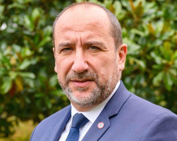 AA_Avocats's tweet image. Challenge deshonneur. Dominique Da Silva. Troisième position, annonce se maintenir. #affichonsles