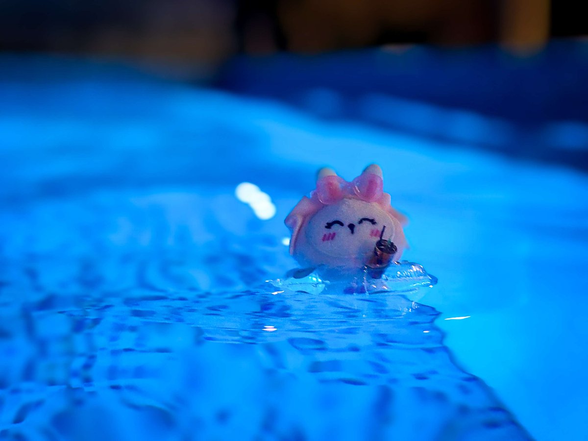 limuelelel's tweet image. Elmandu chillin&apos; 🩷 @UNIS_offcl #UNIS #유니스 #ELISIA #엘리시아