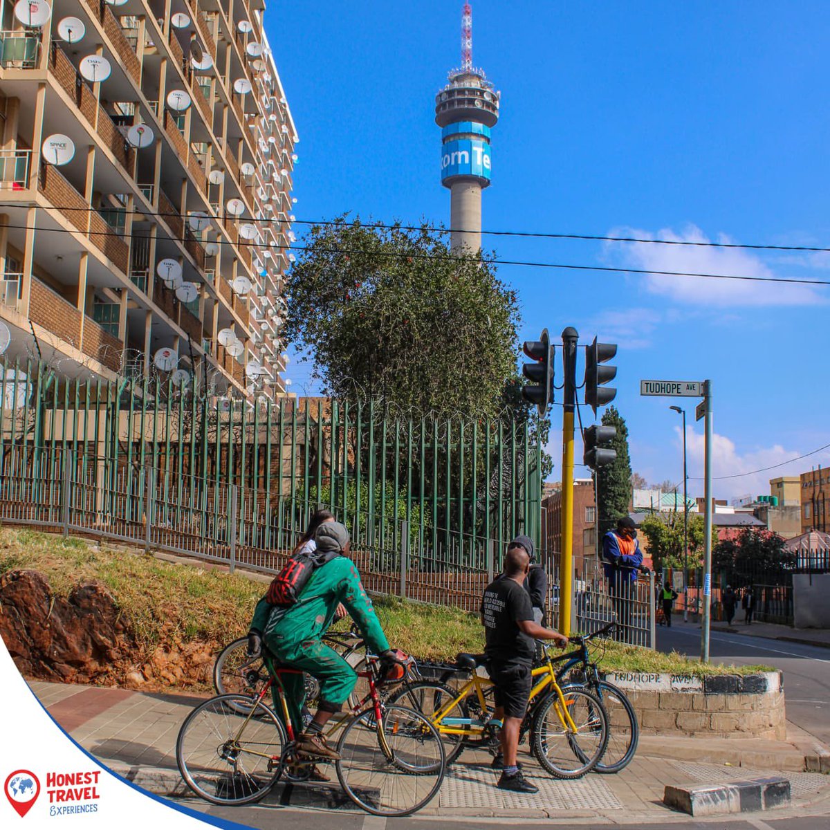 HonestTravel_za's tweet image. Our Exciting Bike Tour Adventure in Johannesburg. Exploring hidden gems and iconic sights on two wheels.

🎯E X P L O R E  O U R  W E B S I T E : honesttravelexperience.com