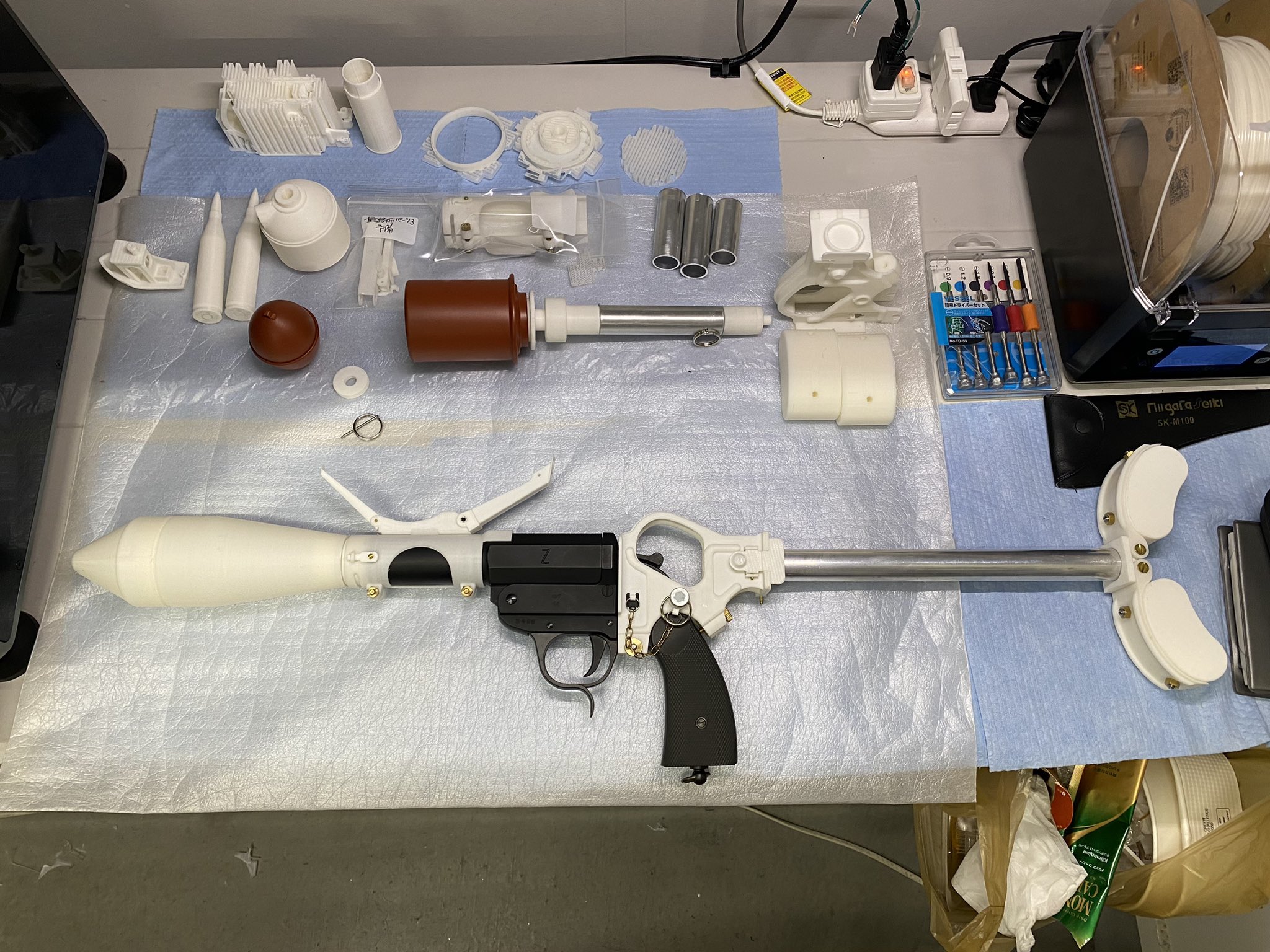 ⭐︎タノ⭐︎です Crafting Mitsuki and Ginia Merchandise with My OCs | Demon