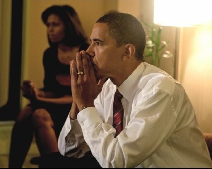 ThePatriotOasis's tweet photo. Do you believe Barack Obama began the downfall of America? 

Yes or No https://t.co/mYiz826W1t