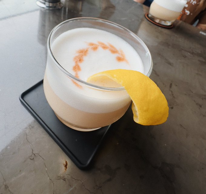 a day in the life 🍸 https://t.co/Oy9p5sjC1R