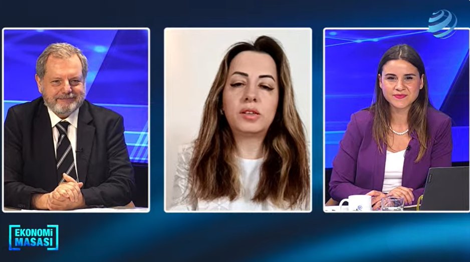 Nasıl Bir Ekonomi TV (@nbe_tv) on Twitter photo #CANLI Doç. Dr. Filiz Eryılmaz piyasaya dair değerlendirmelerini aktarıyor
<a href="/GuldagHakan/">Hakan Güldağ</a> <a href="/berfincipa/">Berfin Nilgün Çipa</a> <a href="/erylmaz_filiz/">Filiz Eryılmaz</a>
youtube.com/watch?v=E05eYs… #CANLI Doç. Dr. Filiz Eryılmaz piyasaya dair değerlendirmelerini aktarıyor
<a href="/GuldagHakan/">Hakan Güldağ</a> <a href="/berfincipa/">Berfin Nilgün Çipa</a> <a href="/erylmaz_filiz/">Filiz Eryılmaz</a>
youtube.com/watch?v=E05eYs…