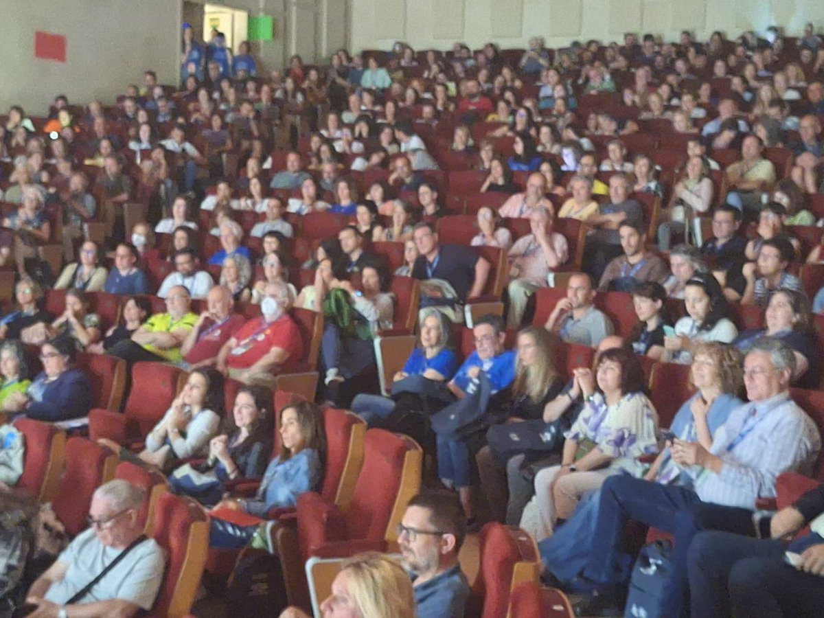 Somos muchos los que elegimos irnos “de vacaciones” a las #21JAEM que organizan la <a href="/fespm_es/">FESPM</a> y, este año, la <a href="/SMatematicaPC/">SMPC</a>