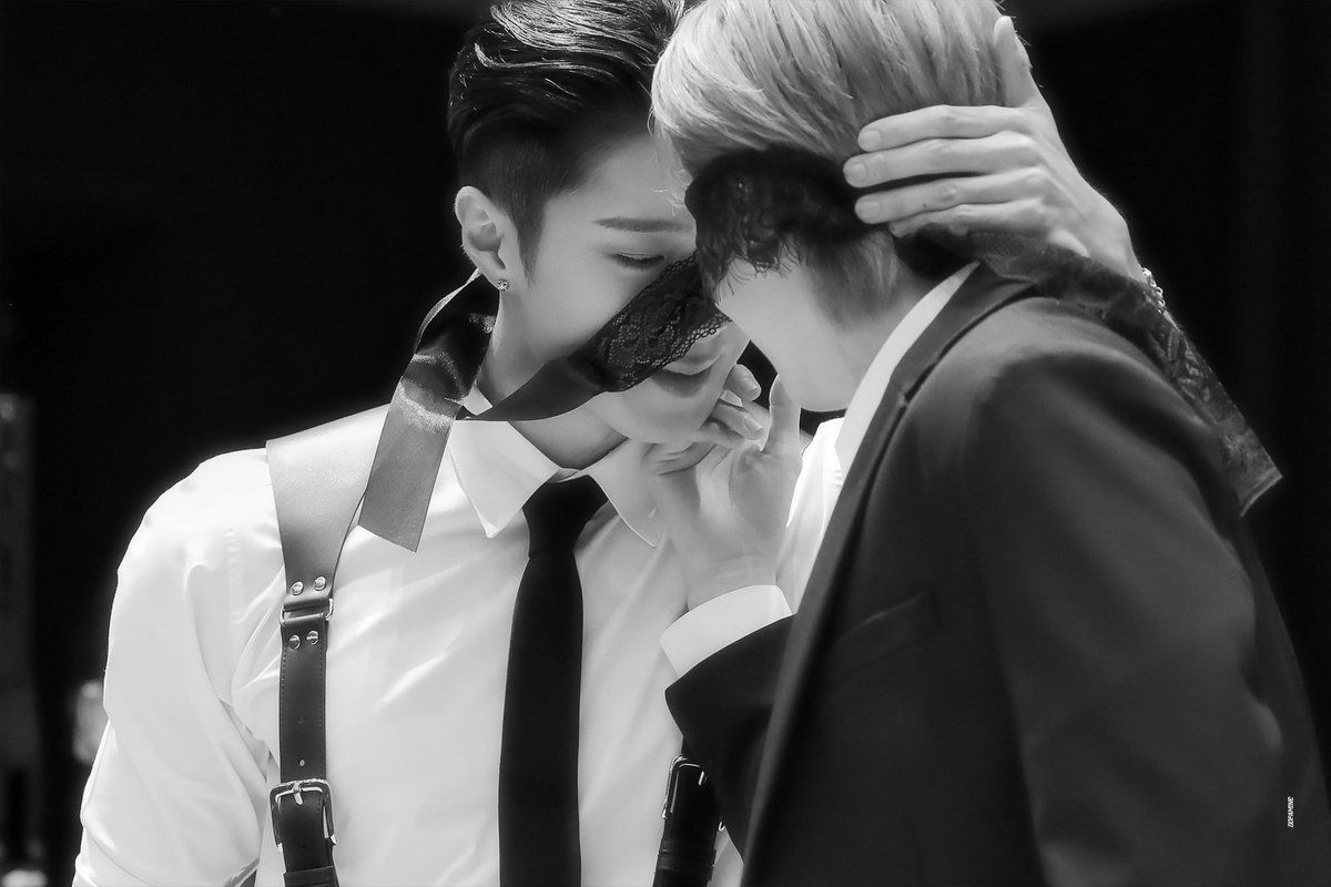 240630

응원합니다🎊🎉💐

#온앤오프 #ONF #와이엇 #WYATT #심재영 #BYE_MY_MONSTER #BEAUTIFUL_SHADOW