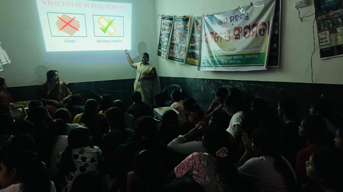 SocioWelfare's tweet photo. Awareness program on Women's hygiene during the menstrual cycle at ward no. 14 &amp; 15. It will continue to each and every ward of Balangir Municipality @DeoKalikesh @HFWOdisha @IPR_Odisha @KVSinghDeo1 @MahalingMukesh @sksingh_deo @CollectorBgr @Mun_Balangir @balangir_cdmo https://t.co/TI1Cqyc4Xl